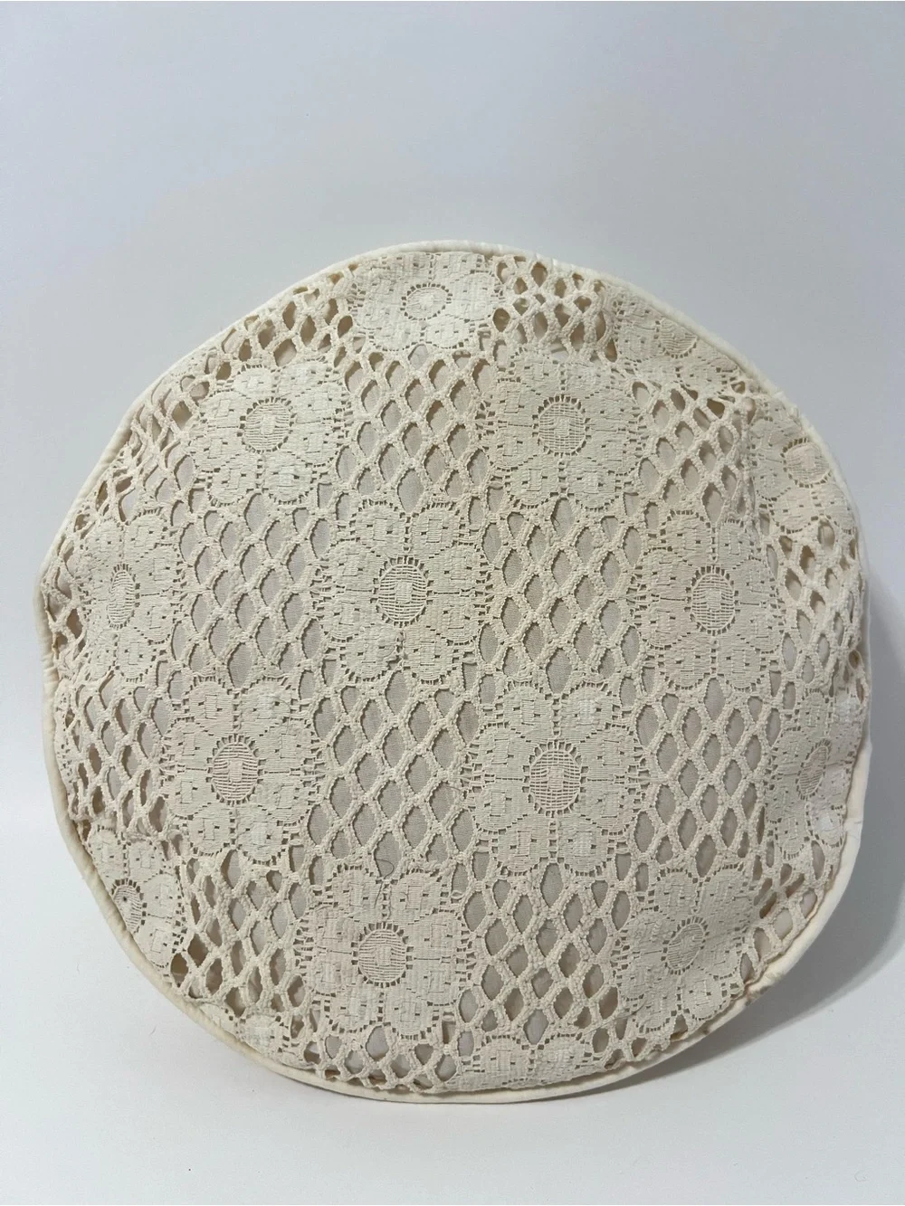 Vintage Crochet Lace Boho Cottagecore Grannycore Round Throw Pillow Cream